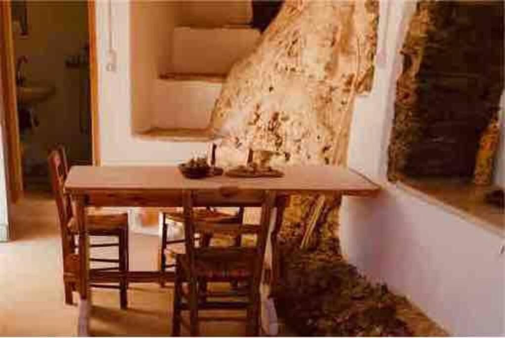 Naxos Mountain Retreat - Tiny House Build On Rock Lägenhet Koronos Exteriör bild