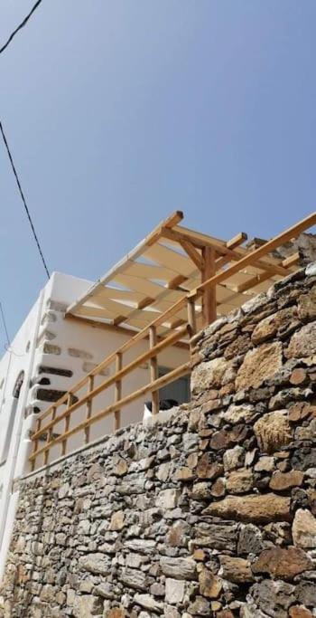 Naxos Mountain Retreat - Tiny House Build On Rock Lägenhet Koronos Exteriör bild
